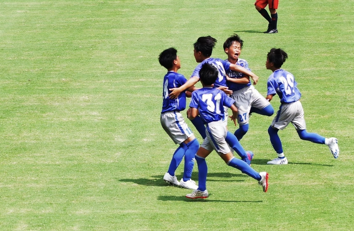 子どもたちのサッカー風景